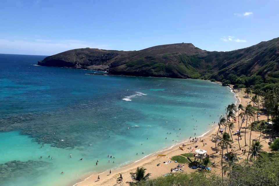 Oahu: Beauty and the Feast Circle Island Experience