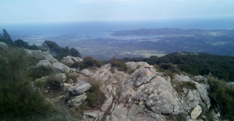 OSPEDALE FOREST:Panoramic Summit With Sea and Lakes View