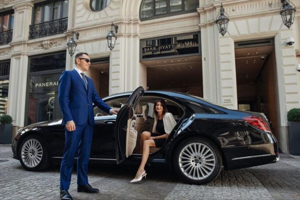 Paris: Private Transfer to or From Palace of Versailles - Pricing and Duration