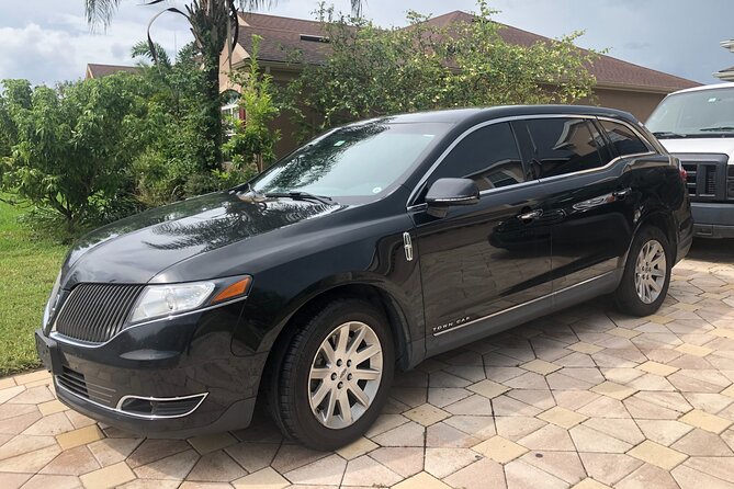 Port Canaveral to Orlando Airport MCO Luxury Sedan - Service Features and Accessibility