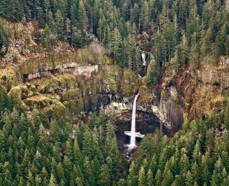 Portland: Multnomah Falls Scenic Air Tour - Activity Details