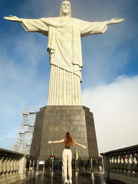 Premium Service in Rio: Sunrise, Christ the Redeemer & More