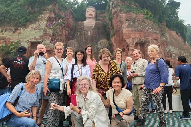 Private Day Tour to Leshan Grand Buddha From Chengdu - Reviews and Feedback