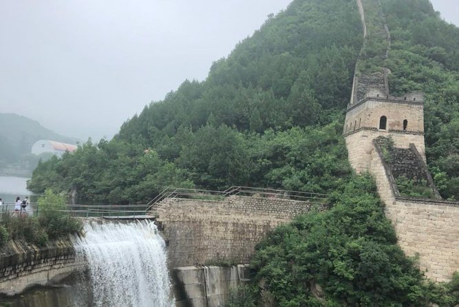 Private Trip to Huanghuacheng Great Wall With Speaking-English Driver
