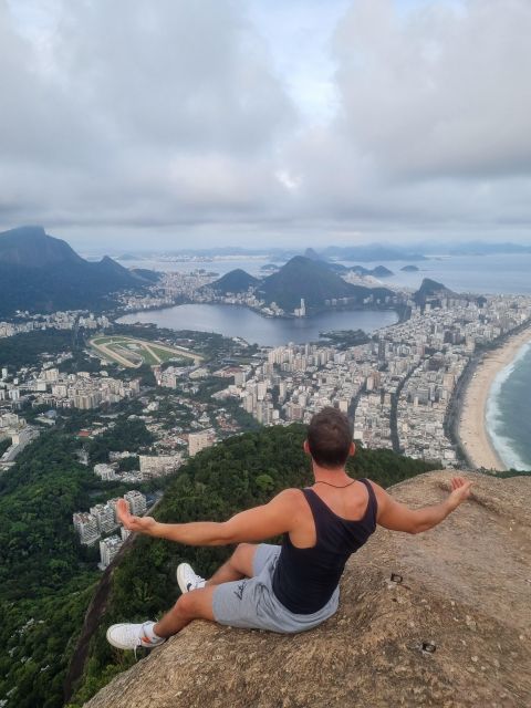 Rio De Janeiro: Morro Dois Irmãos Trail