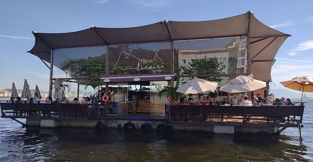 Rio: Floating Breakfast Boat Trip in Guanabara Bay