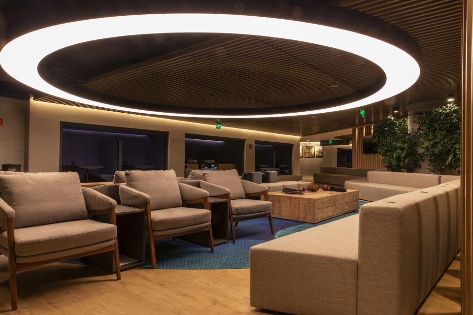São Paulo (GRU) Airport: Plaza Premium Lounge Entry - Lounge Location and Accessibility