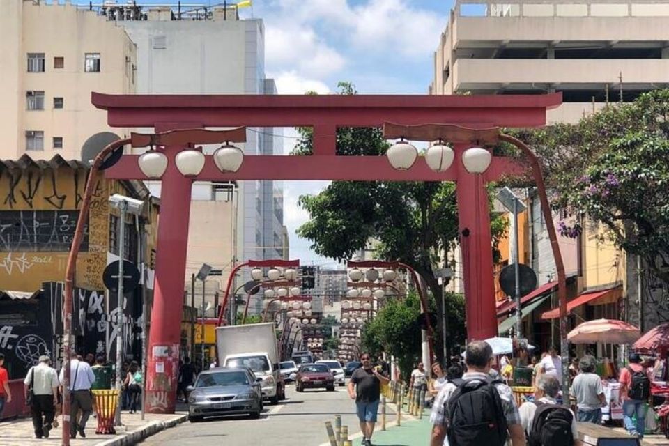 Sao Paulo: Liberdade Asian District Walking Tour