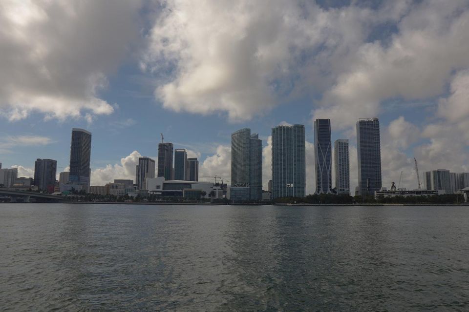 Sightseeing Cruise From Bayside Marketplace With Video