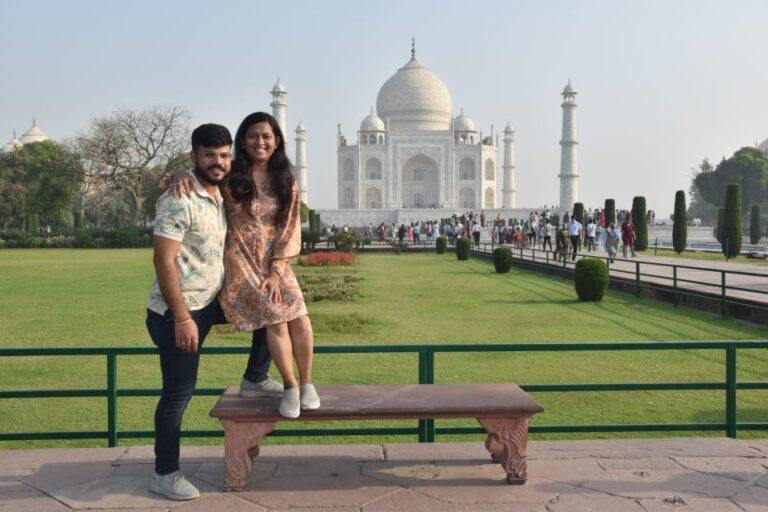 Taj Mahal Sunrise & Agra Tour by Car From Delhi