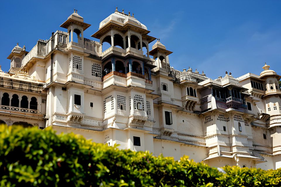 Udaipur Full Day City Tour With Boat Ride and Lunch - Booking Information