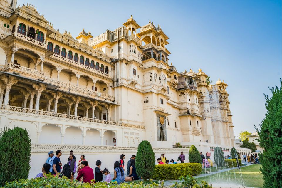 Udaipur: Full Day Private City Tour With Optional Boat Ride - Tour Details