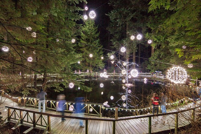 Vancouver City and Capilano Suspension Bridge Canyon Lights Tour - Customer Reviews