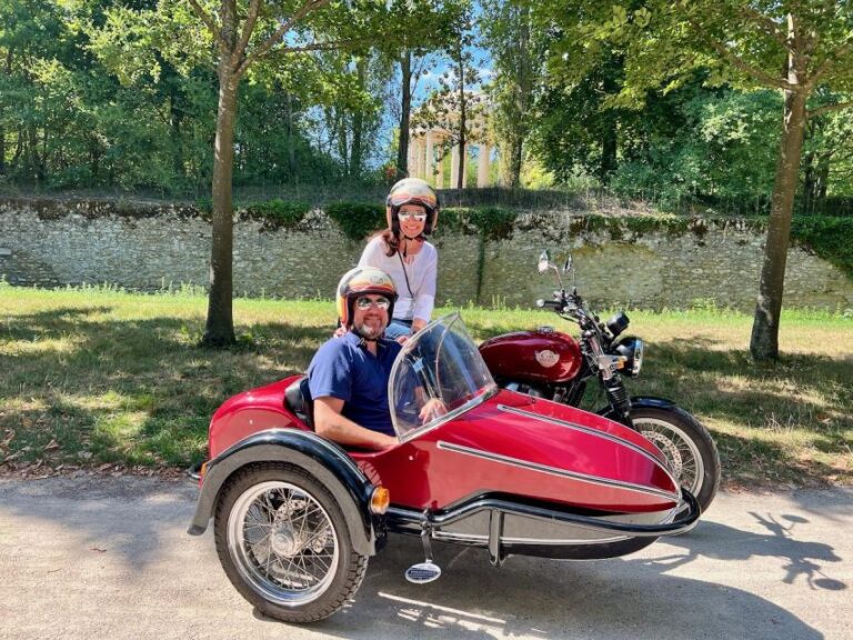Versailles: Skip-The-Line Chateau and Estate Sidecar Tour