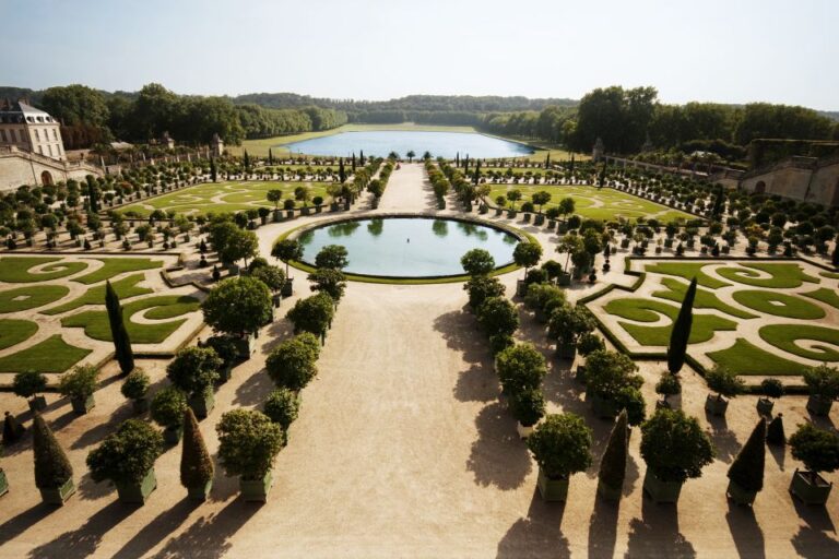 Versailles: Skip-The-Line Day Tour & Transfer From Paris