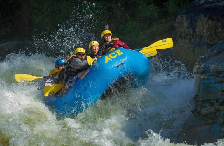 Whitewater Rafting on the Fall Upper Gauley – Sunday