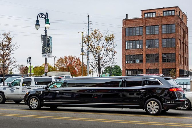 Airport Private Arrival Ride to NY Hotels by Stretch Limousine, Sedan or Minibus - Booking Experience