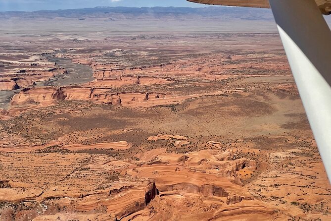 Arches National Park Airplane Tour - Pilot Expertise