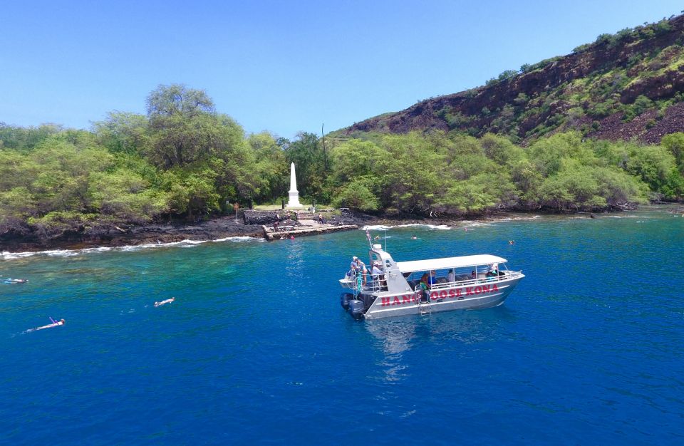 Big Island: Kealakekua Bay, Captain Cook & Marine Life Tour - Inclusions and Amenities