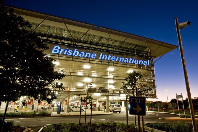 Brisbane Airport and Cruise Terminal to Sunshine Coast 13 Pax - Service Animal Policy