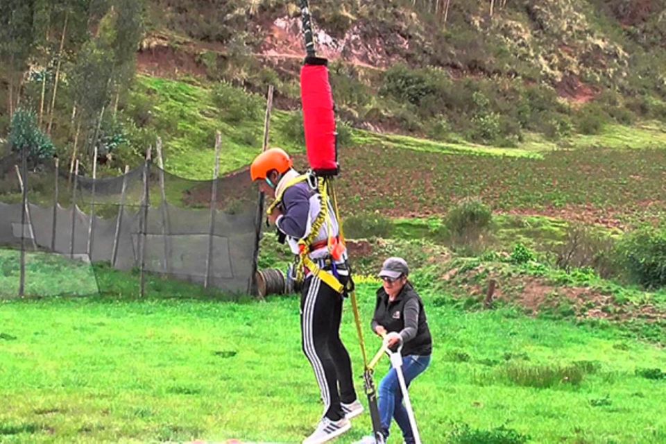 Cusco:Adventure at Poroy-Slingshot/Bungee Jumping | Half Day - Instructor and Group Size