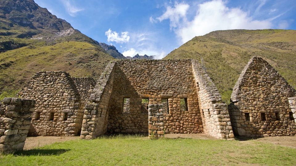 From Cusco: Sacred Valley and Short Inca Trail Tour 4d/3n - Day 1 - City Tour