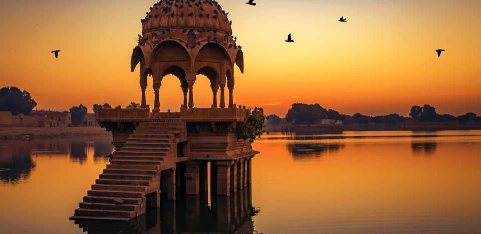 From Delhi: Overnight Jaipur Tour (Pink City of Rajasthan) - Available Languages