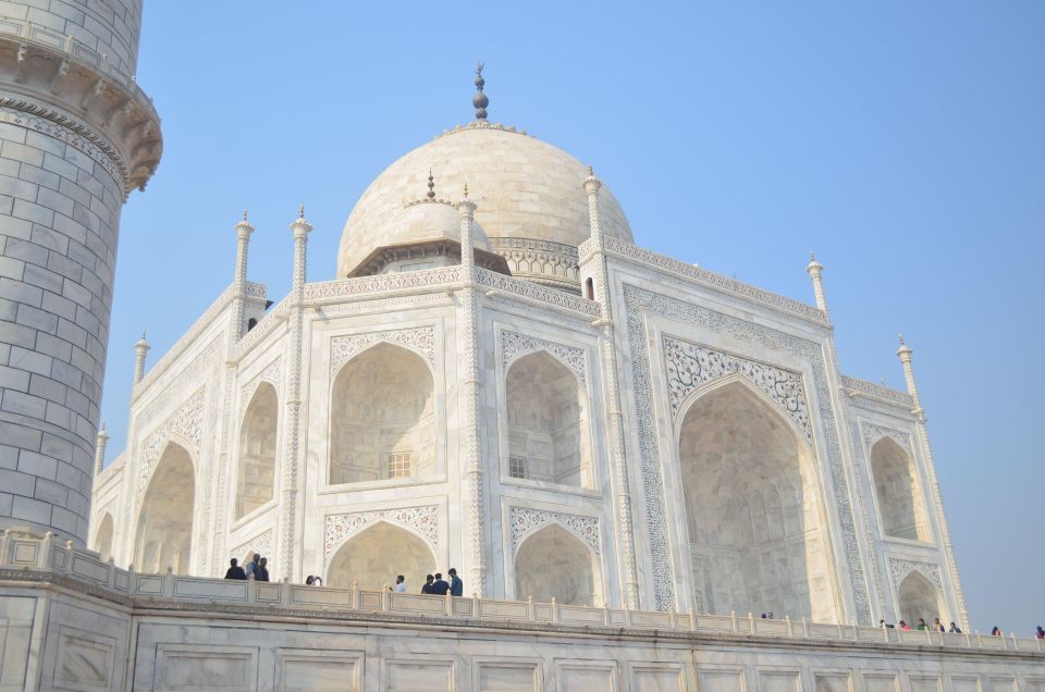 From Delhi: Taj Mahal and Agra Fort Private Sunrise Tour - Itinerary