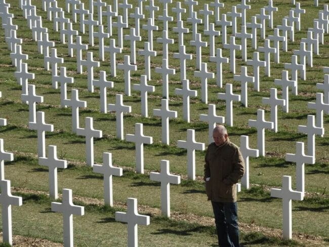 From Paris: Private Normandy D-Day Beaches Tour - Tour Description