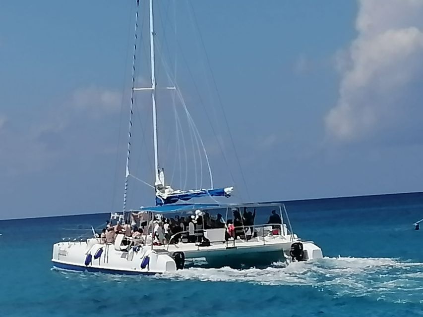 From Punta Cana: Saona Island Tour With Transfer and Lunch - Duration and Languages Available