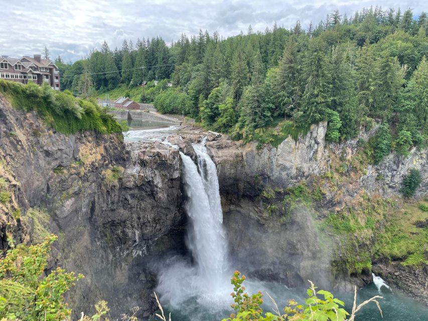 From Seattle: Snoqualmie Falls and Wineries Tour W/ Transfer - Itinerary Highlights