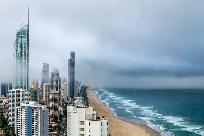 Guided Tour "Love Stories of Gold Coast" - Famous Romantic Locations