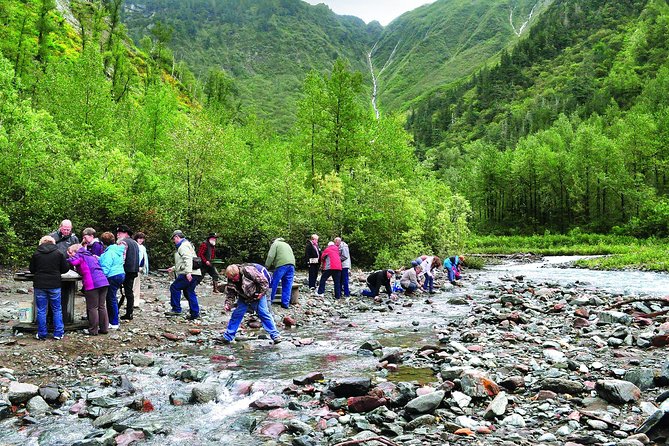 Historic Gold Panning Adventure & Salmon Bake - Logistics