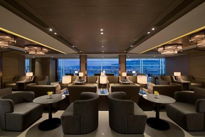 Hong Kong International Airport Plaza Premium Lounge - Experience Customization and Overview