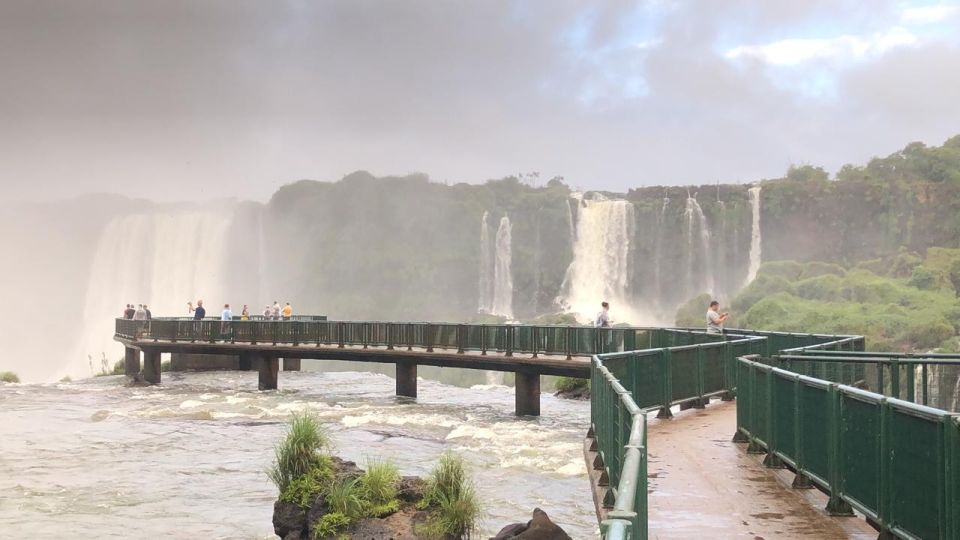 Iguassu Waterfalls: 1 Day Tour Brazil and Argentina Sides - Full Description of Tour