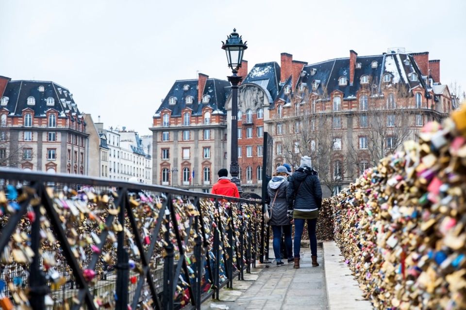 Inspiring Paris Walking Tour for Couples - Tour Description