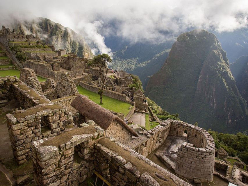 Machu Picchu Ruins + Machu Picchu Mountain - Highlights