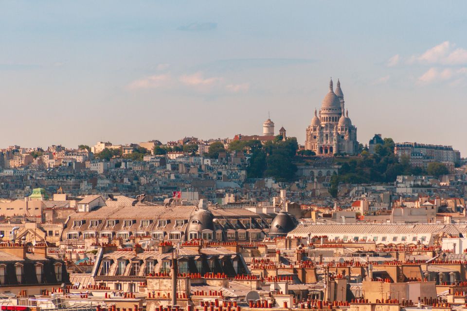 Montmartre Private Tour - Pickup and Exploration