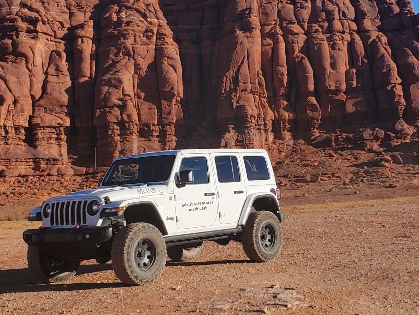 Morning Canyonlands Island in the Sky 4x4 Tour - Provider Information