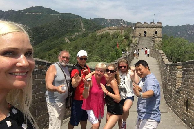 Mutianyu Great Wall & Forbidden City Private Layover Guided Tour - Meeting and Pickup Details