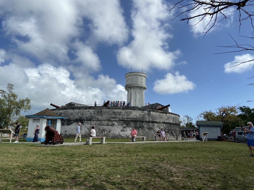 Nassau: Historic and Cultural Highlights Tour With Transfer - Tour Duration and Language