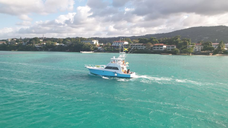 Ocho Rios Yacht Charter - 4Hour Cruise With Refreshments - Itinerary Highlights