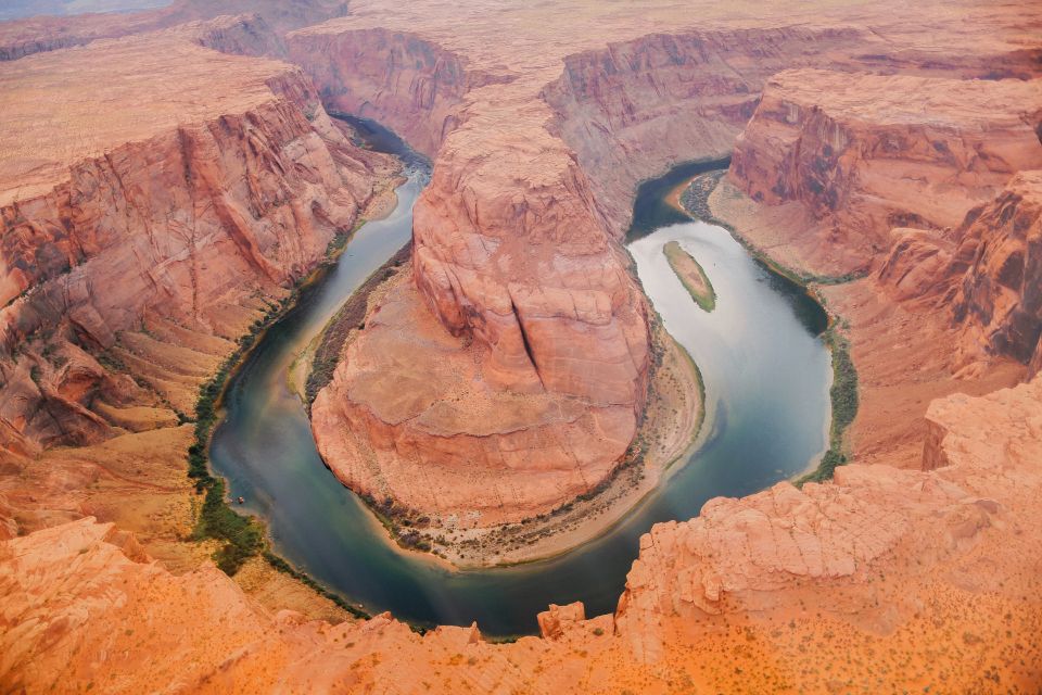 Page: Horseshoe Bend Helicopter Flight - Experience Highlights