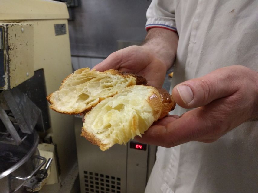Paris: Bread and Croissant-Making Class - Languages Offered