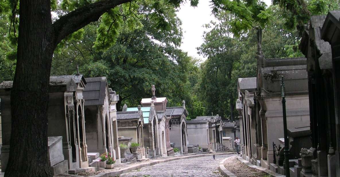 Paris: Père Lachaise Cemetery Walking Tour - Important Information