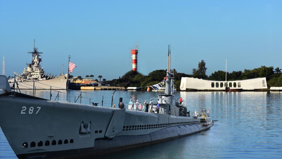 Pearl Harbor USS Arizona & Bowfin Submarine - Activity Description