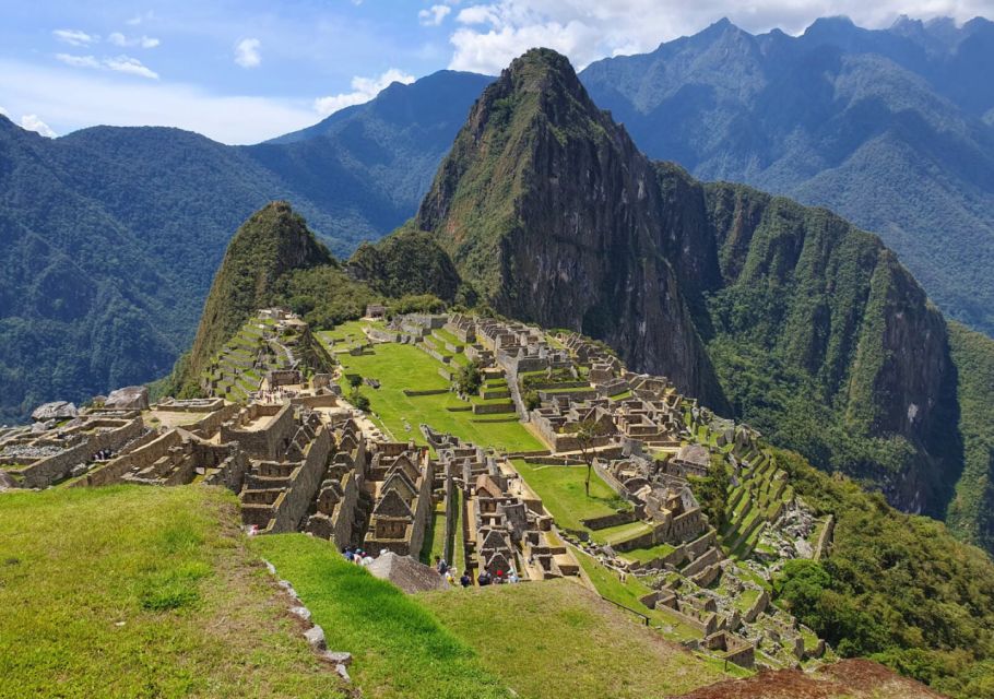 Perú: 17 Days 16 Night the Magic of the Incas and the Amazon - Itinerary Details