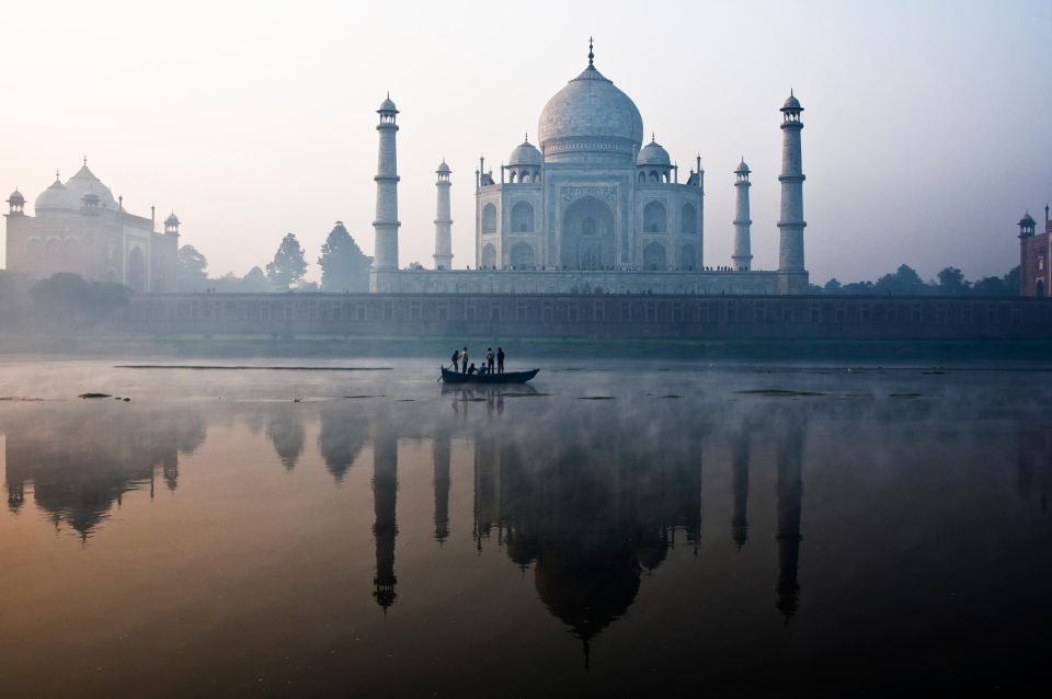 Private Guided Taj Mahal and Agra Tour (Mumbai - Hydrabad) - Tour Guide Information