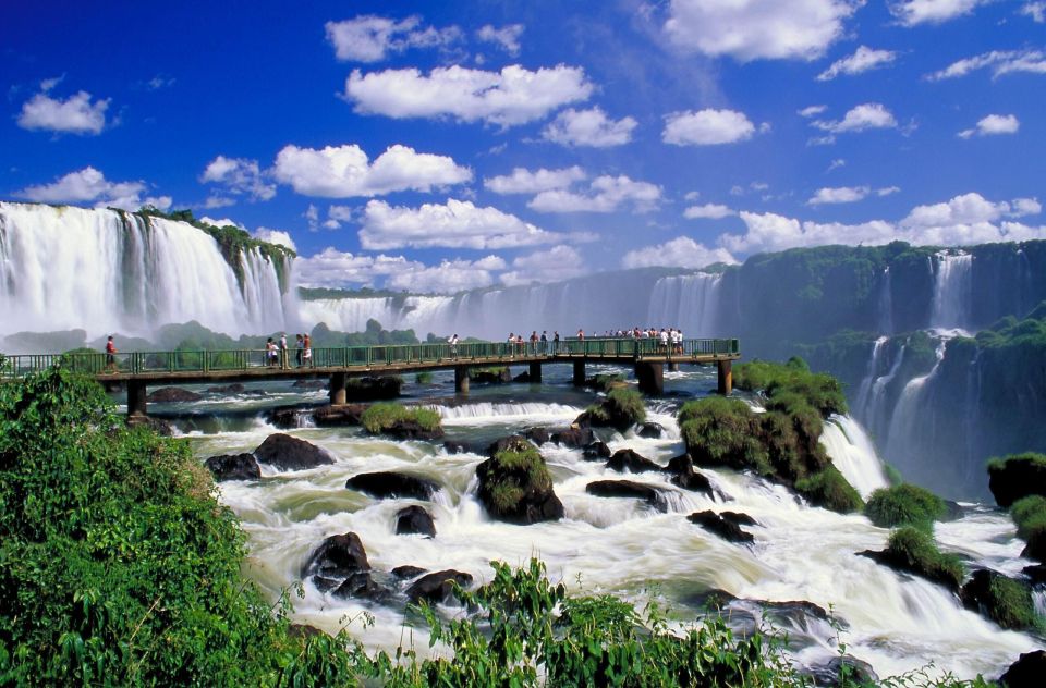 Puerto Iguazu: Iguazu Falls Brazilian Side Tour - Experience Highlights