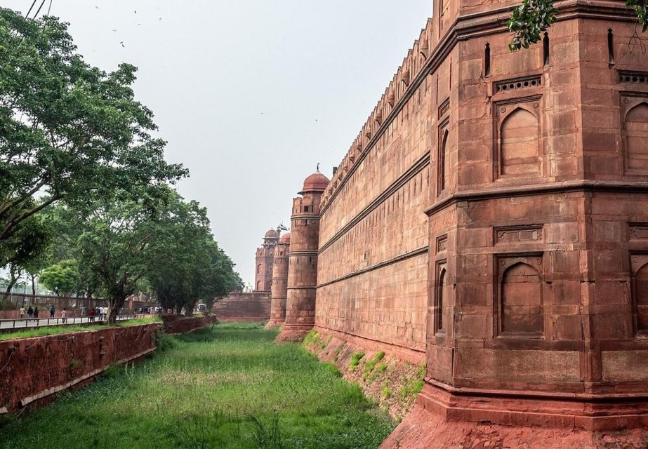 Red Fort Skip-The-Line E-Tickets & Guide Delhi Transfers - Inclusions and Features